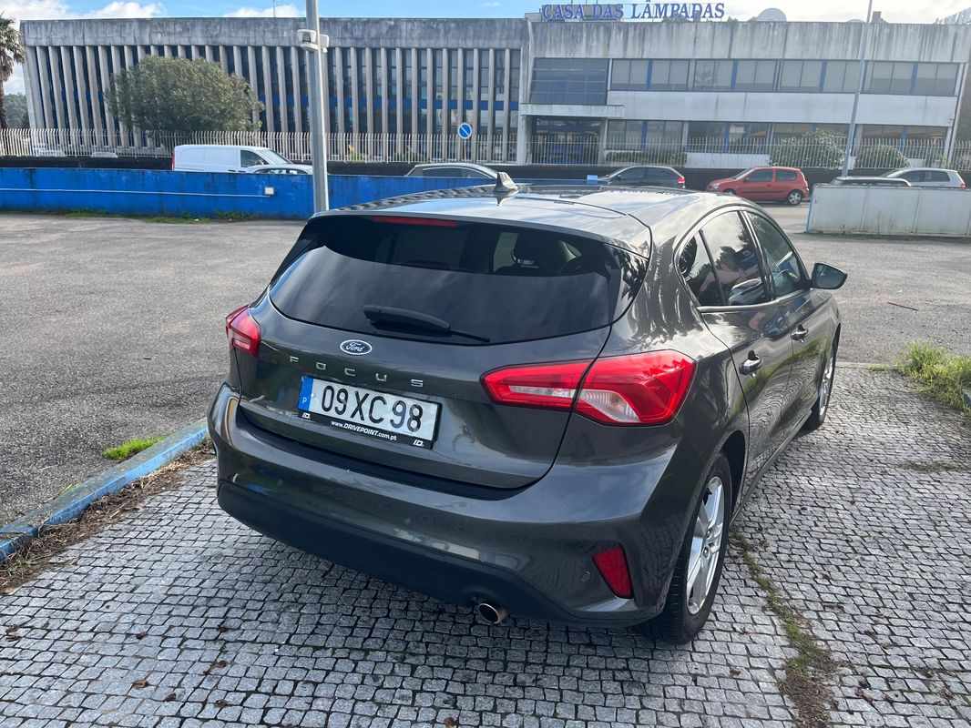 ford-focus-2019-diesel-1499cc