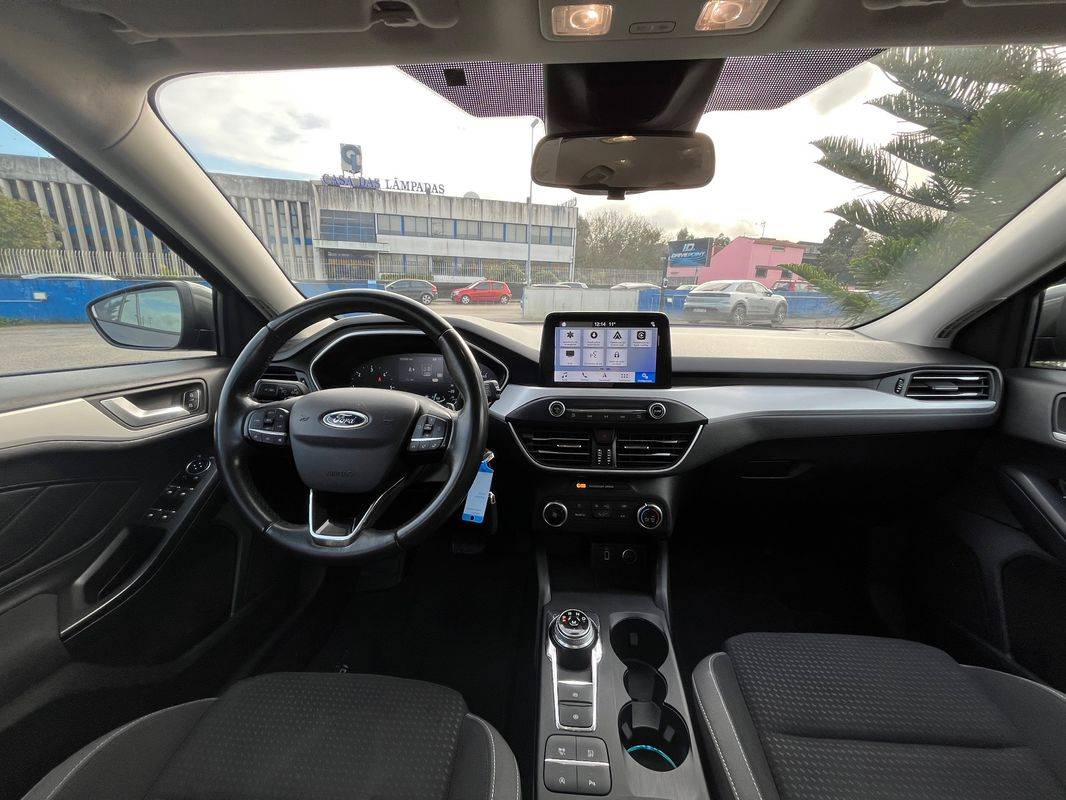 ford-focus-2019-diesel-1499cc