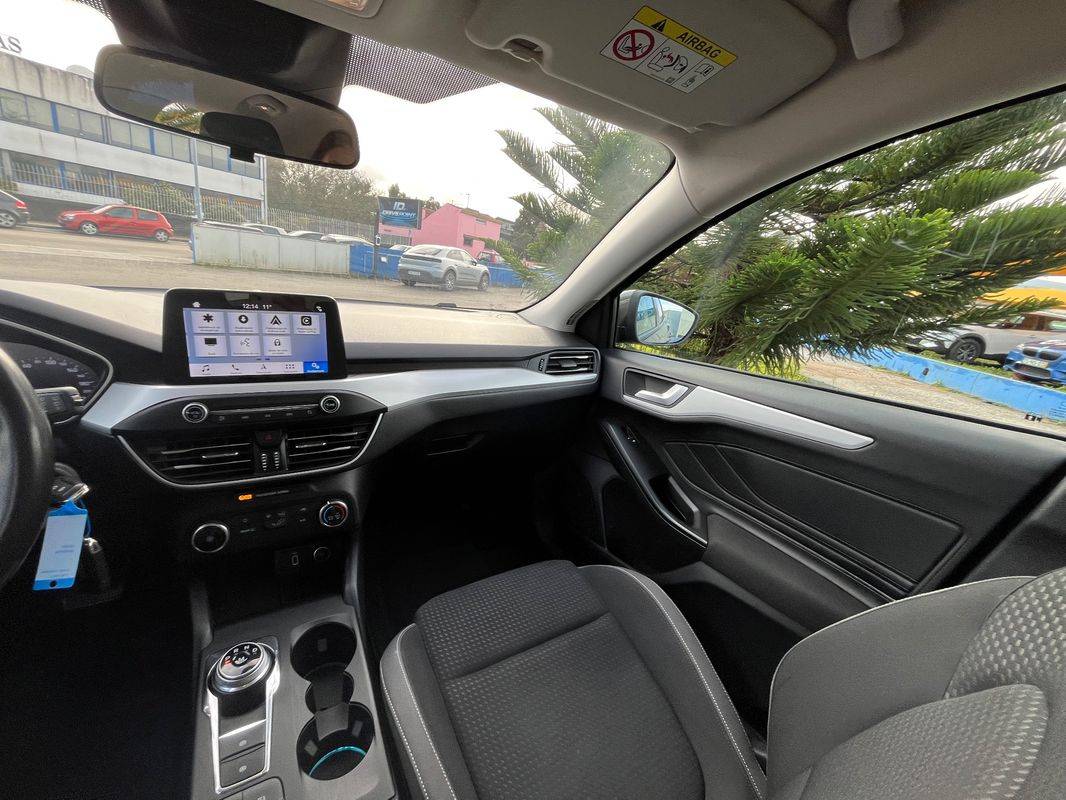 ford-focus-2019-diesel-1499cc