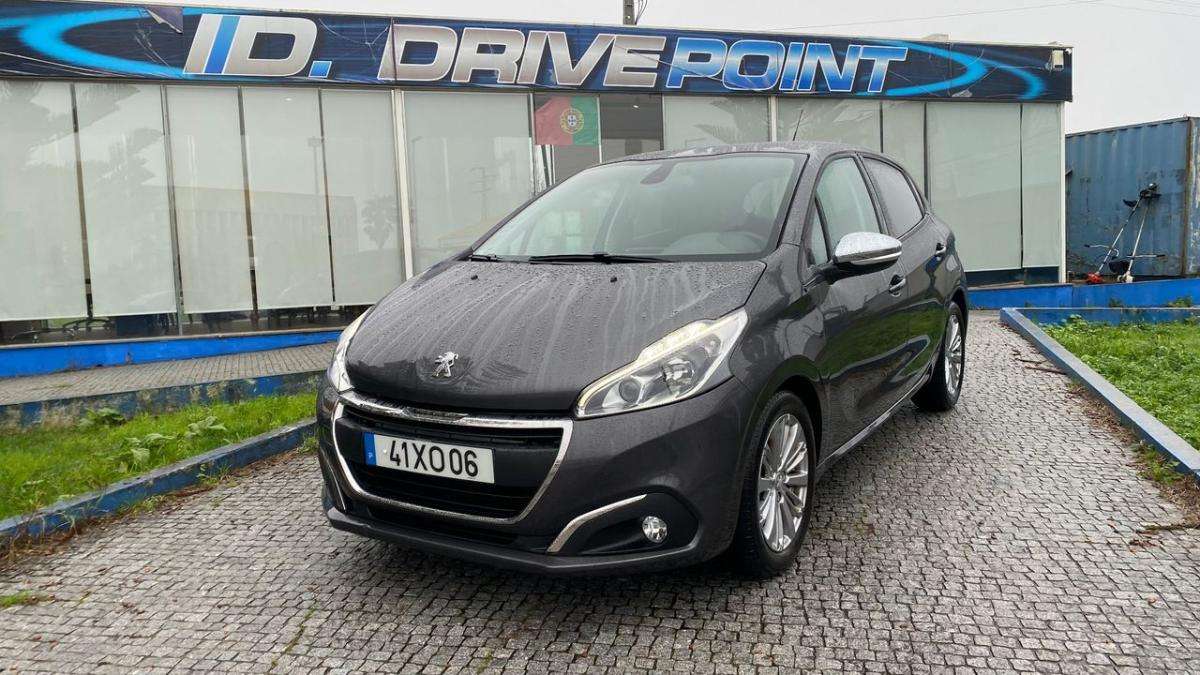 peugeot-208-2019-gasolina-1199cc
