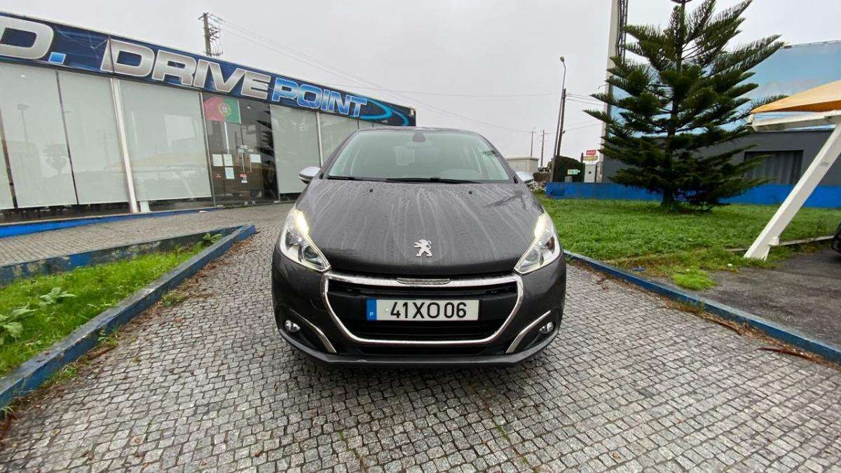 peugeot-208-2019-gasolina-1199cc