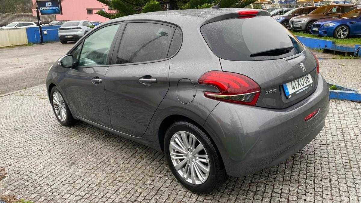 peugeot-208-2019-gasolina-1199cc
