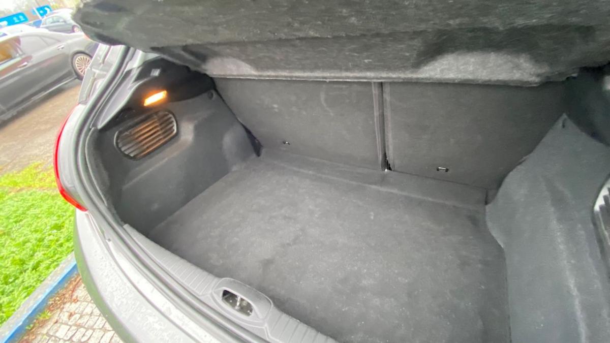 peugeot-208-2019-gasolina-1199cc