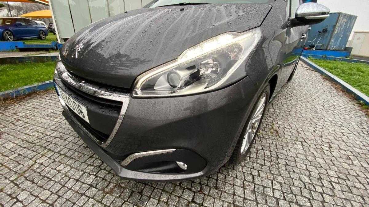 peugeot-208-2019-gasolina-1199cc