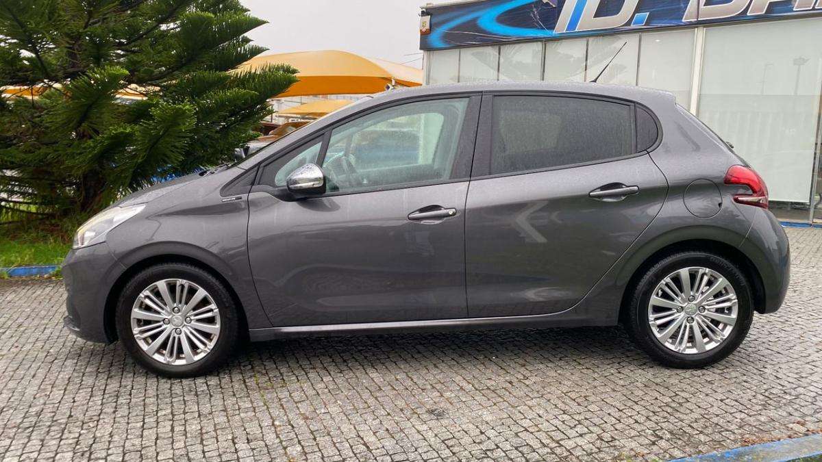 peugeot-208-2019-gasolina-1199cc