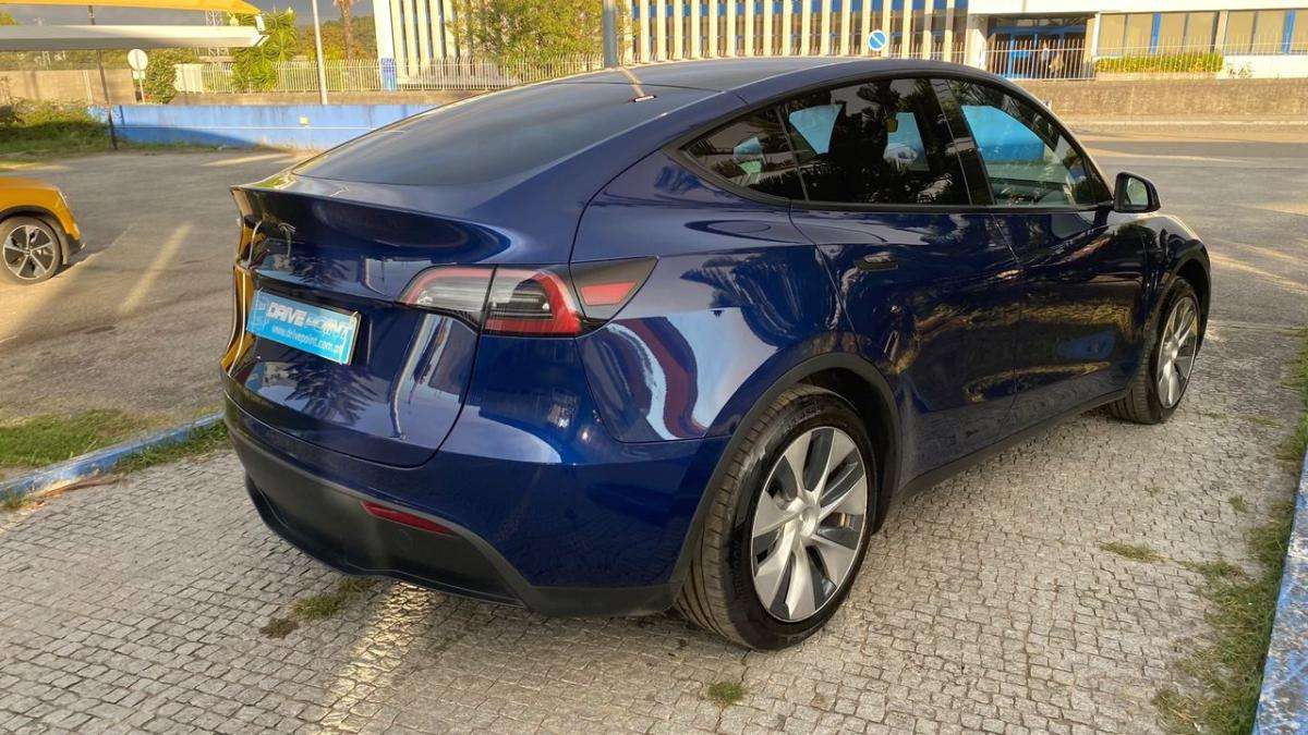 tesla-model-y-2023-eletrico-0cc