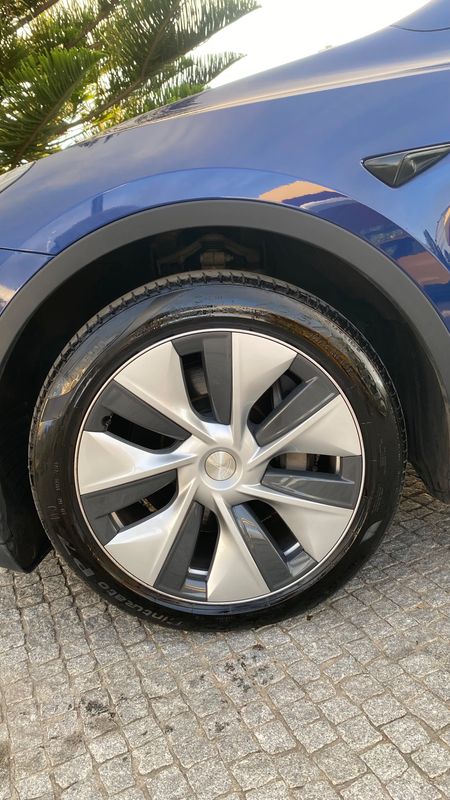 tesla-model-y-2023-eletrico-0cc