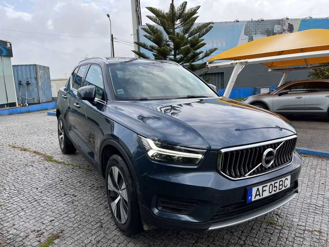 volvo-xc40-2021-hibrido-a-gasolina-1477cc