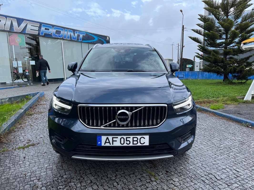 volvo-xc40-2021-hibrido-a-gasolina-1477cc