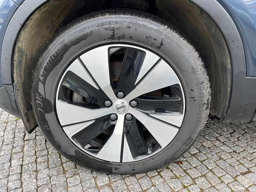 volvo-xc40-2021-hibrido-a-gasolina-1477cc