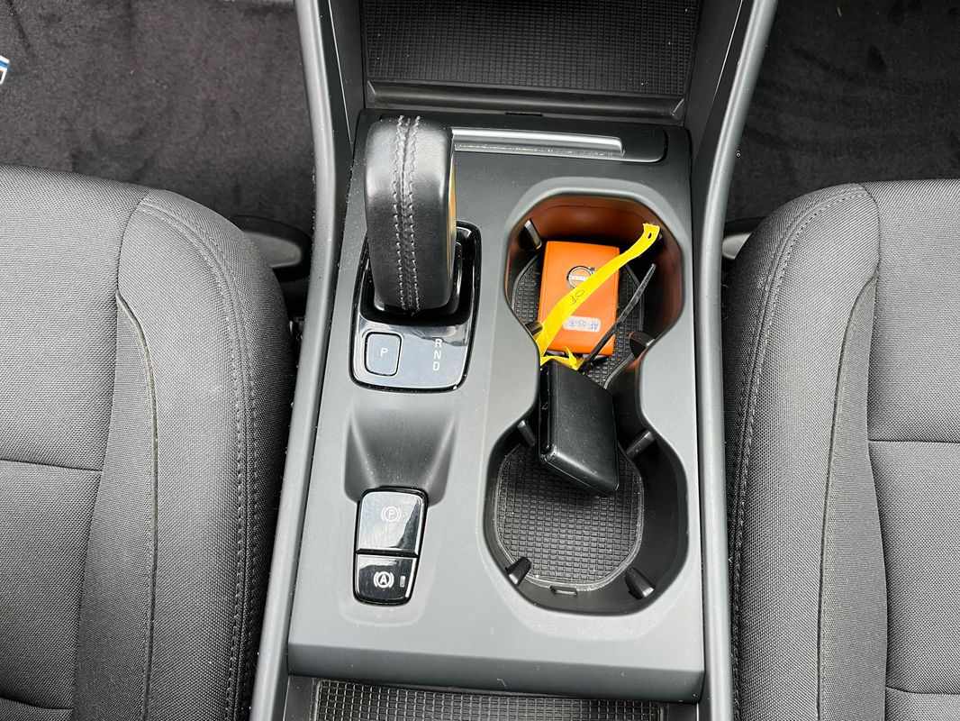 volvo-xc40-2021-hibrido-a-gasolina-1477cc