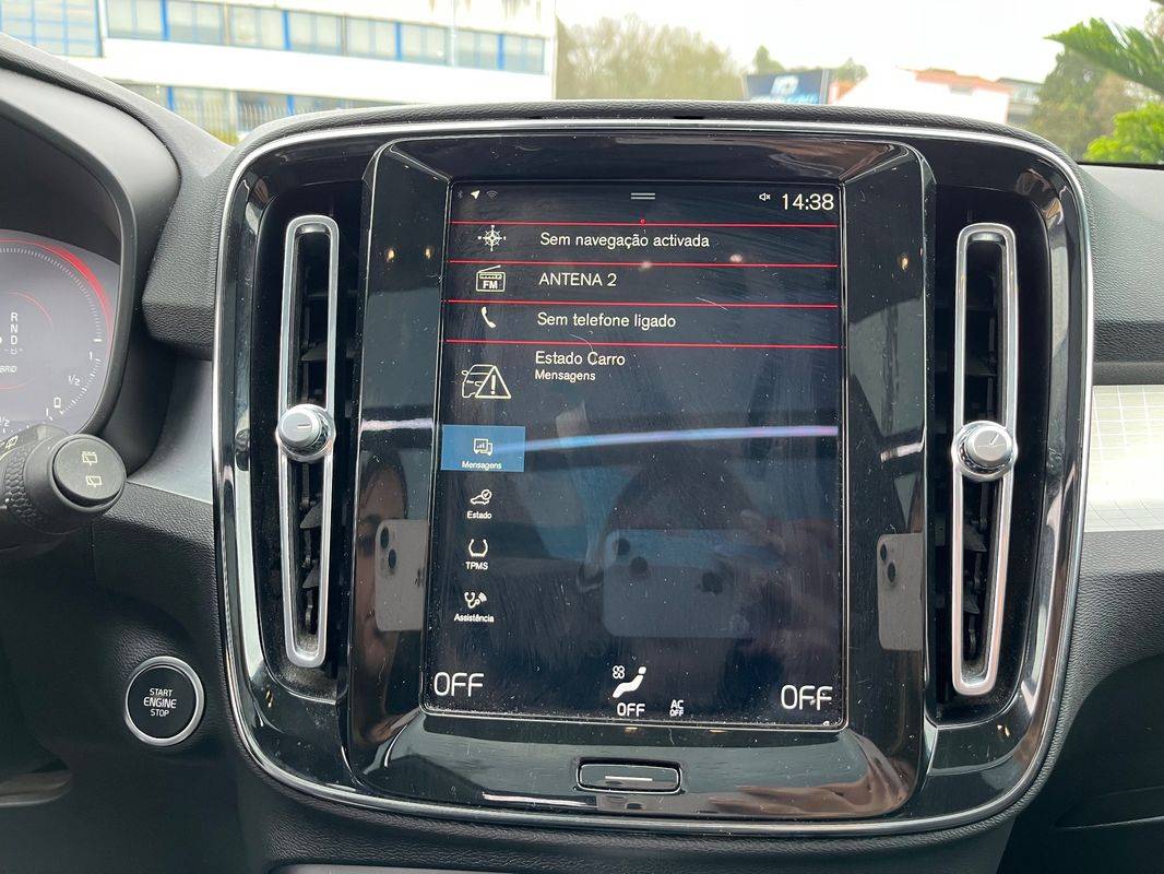 volvo-xc40-2021-hibrido-a-gasolina-1477cc