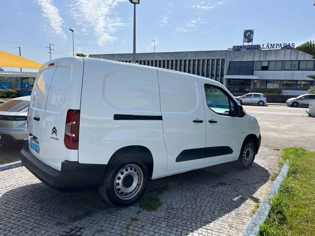 citroen-berlingo-2021-diesel-1499cc