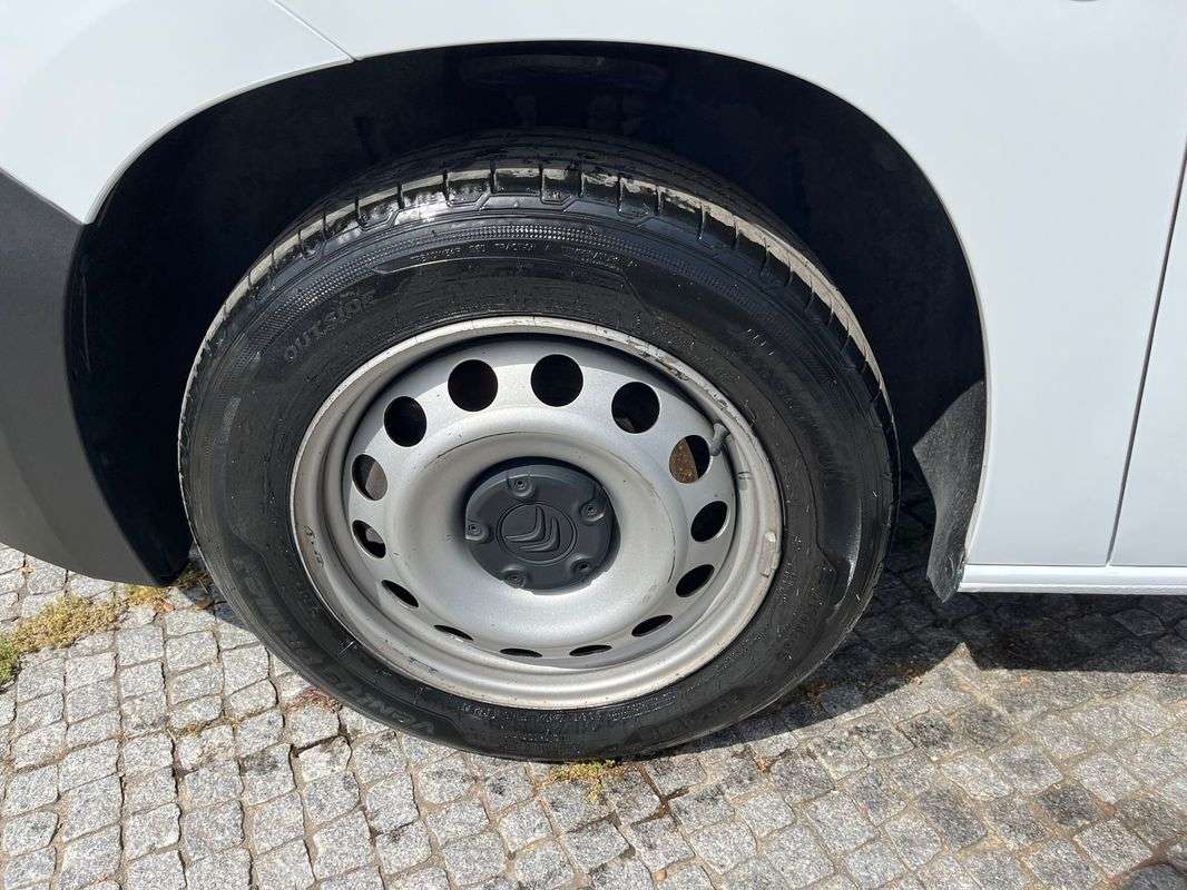 citroen-berlingo-2021-diesel-1499cc
