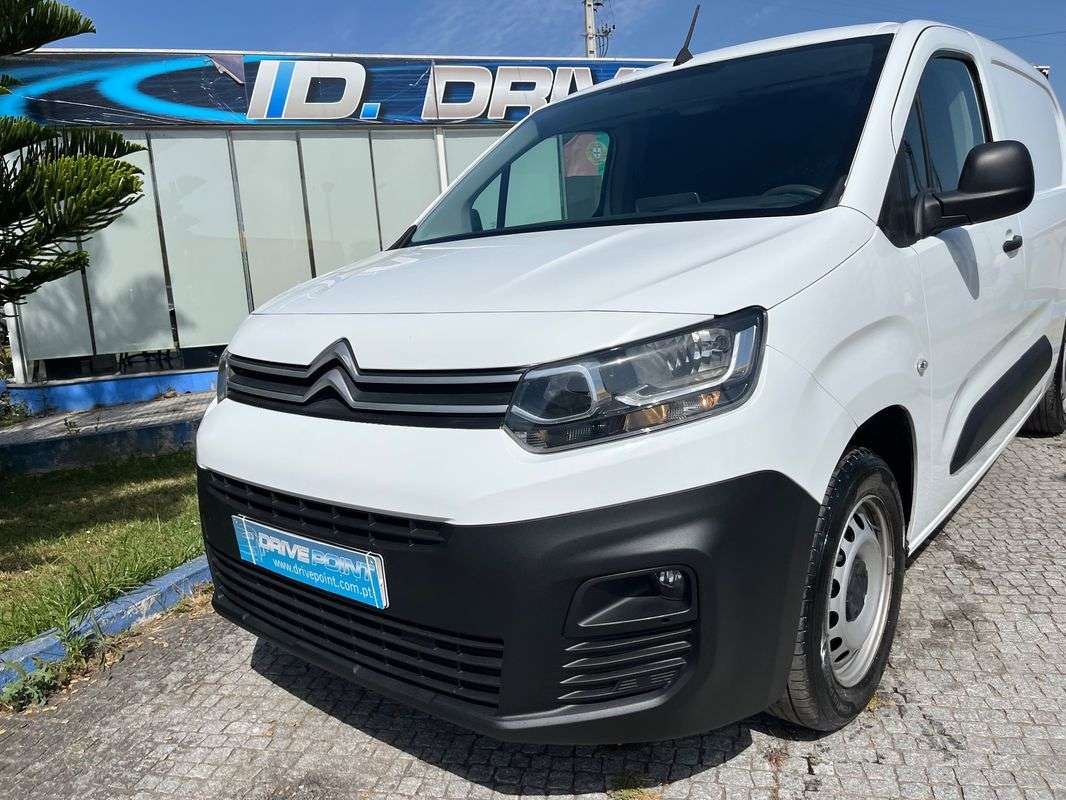 citroen-berlingo-2021-diesel-1499cc