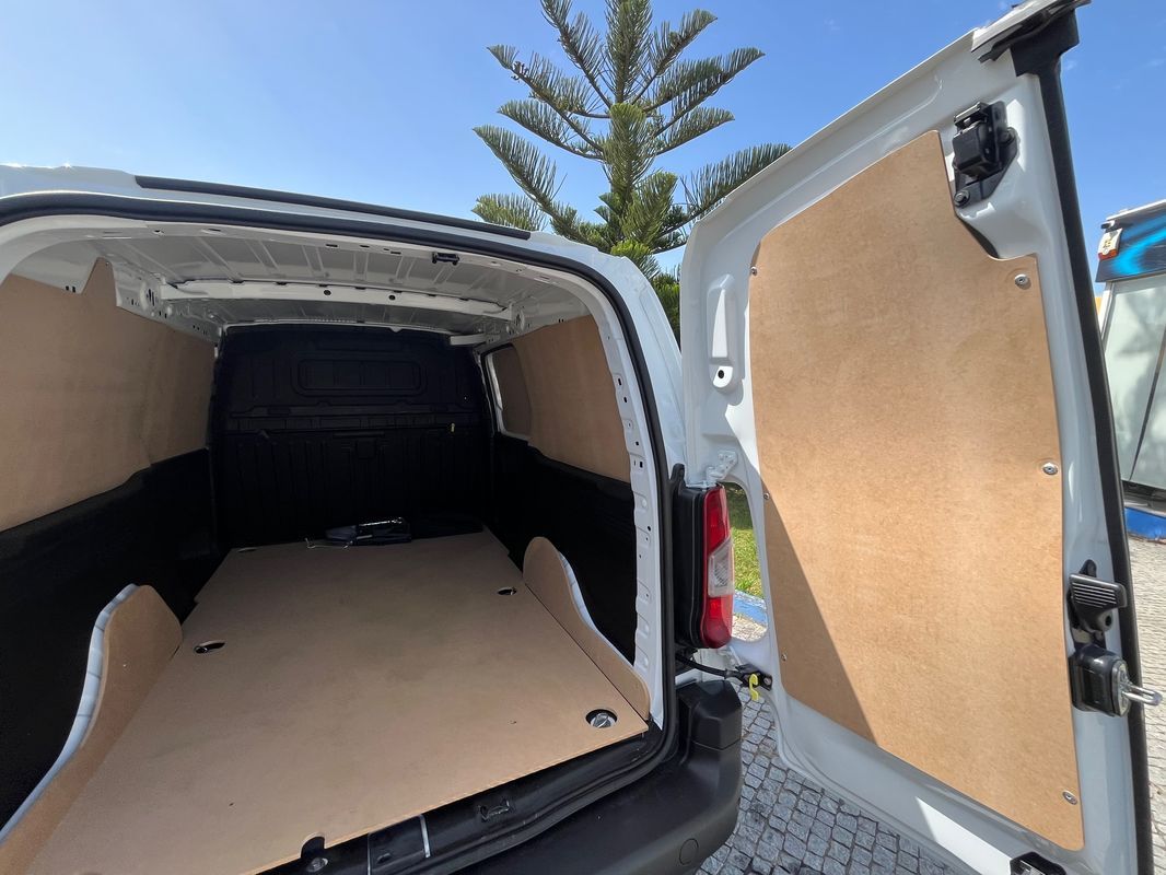 citroen-berlingo-2021-diesel-1499cc