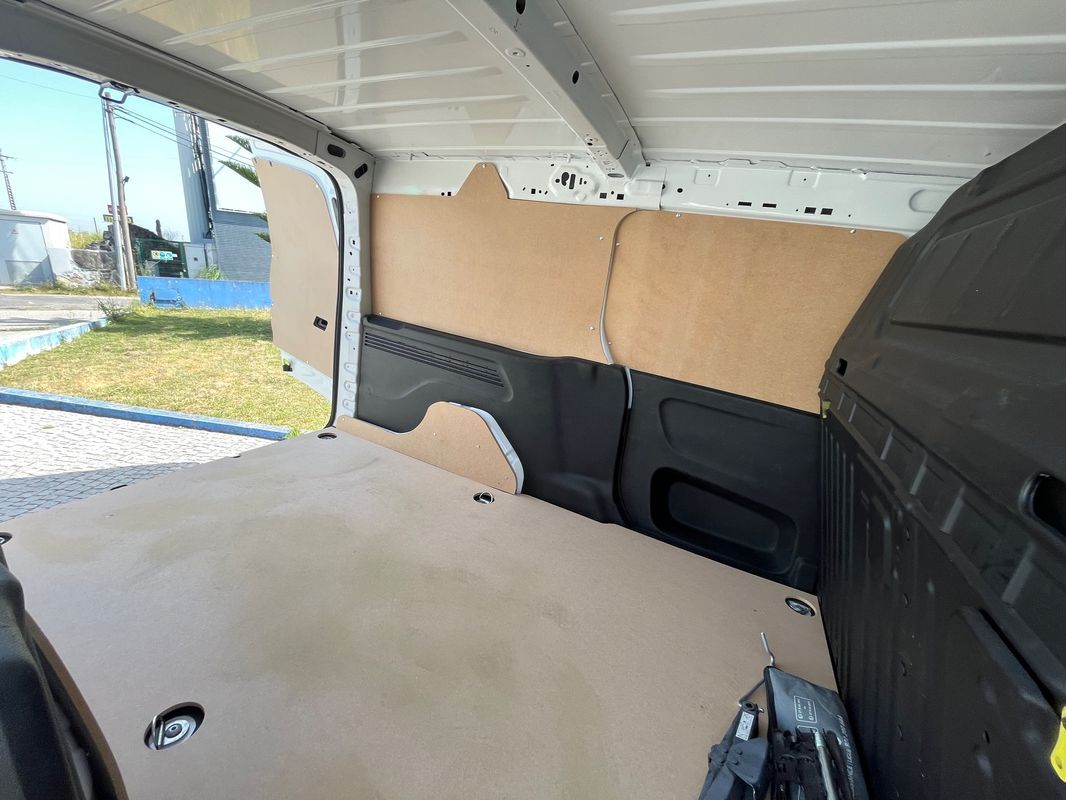 citroen-berlingo-2021-diesel-1499cc