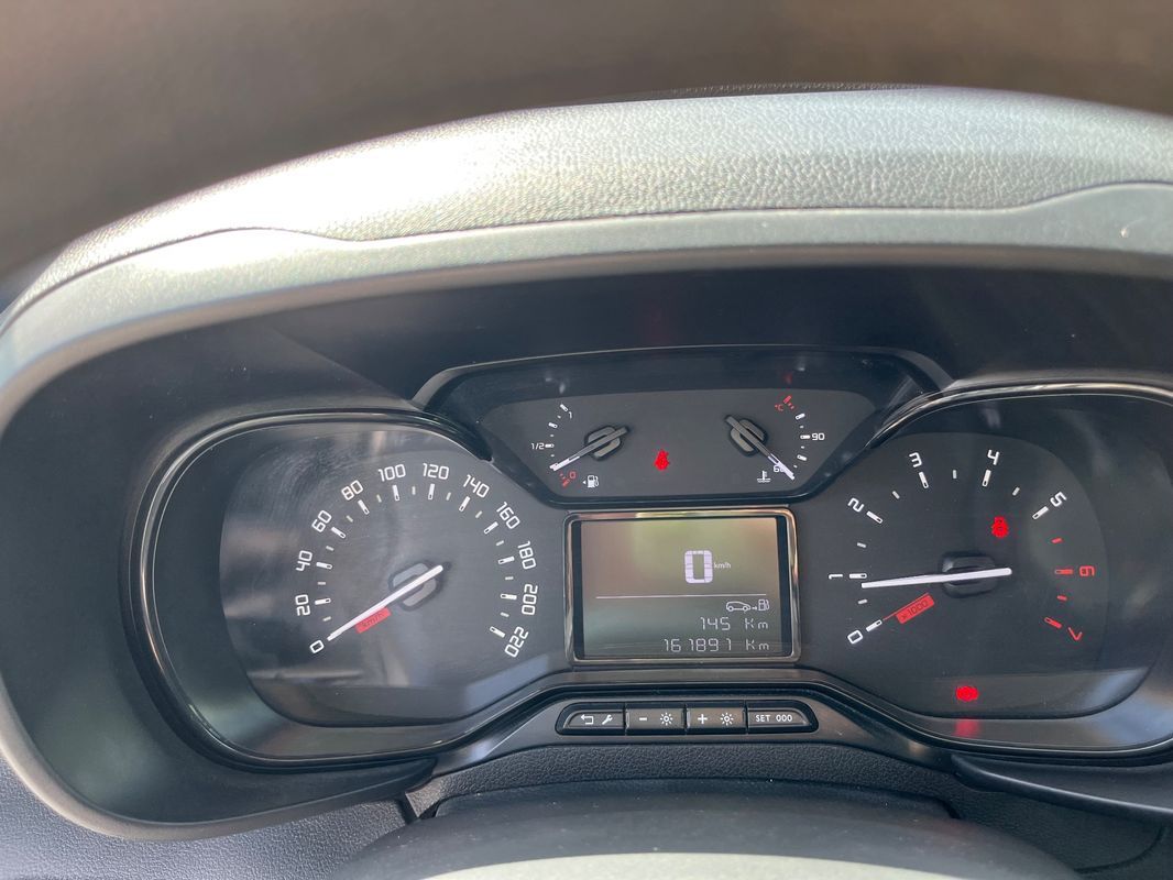 citroen-berlingo-2021-diesel-1499cc