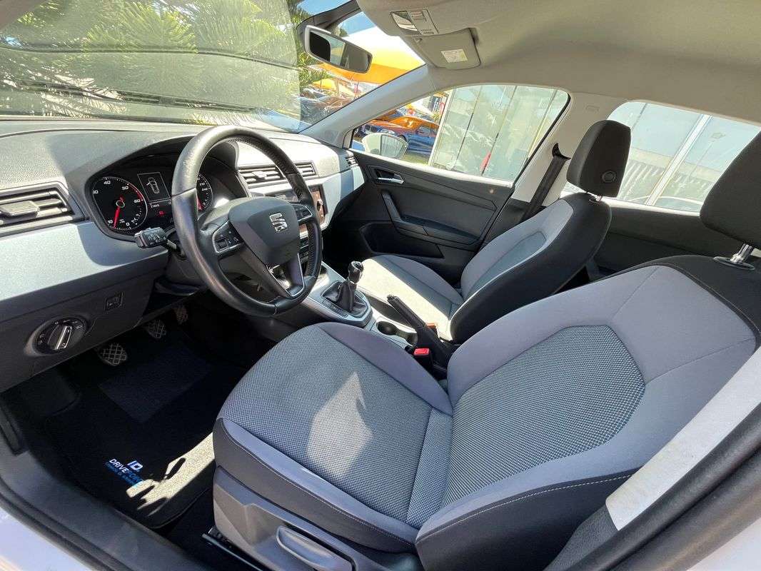 seat-arona-2019-diesel-1598cc