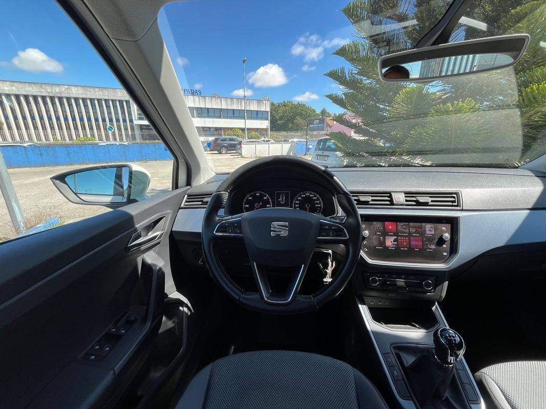 seat-arona-2019-diesel-1598cc