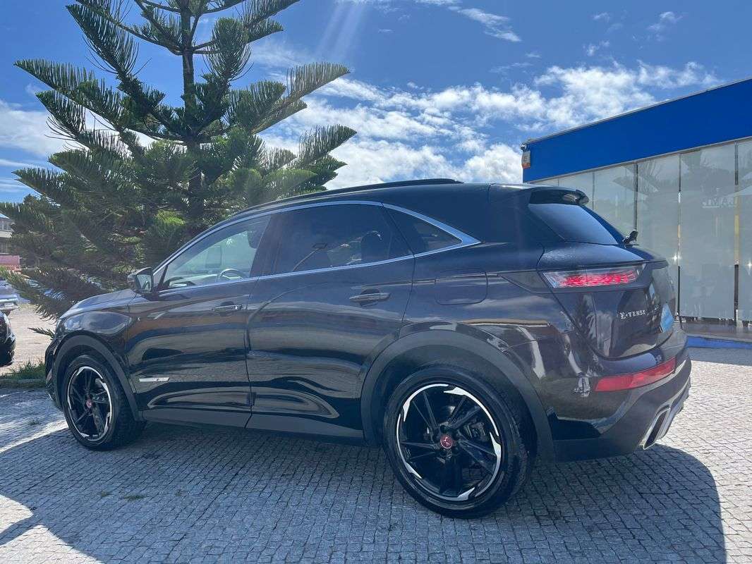 ds-ds-7-crossback-2022-hibrido-a-gasolina-1598cc