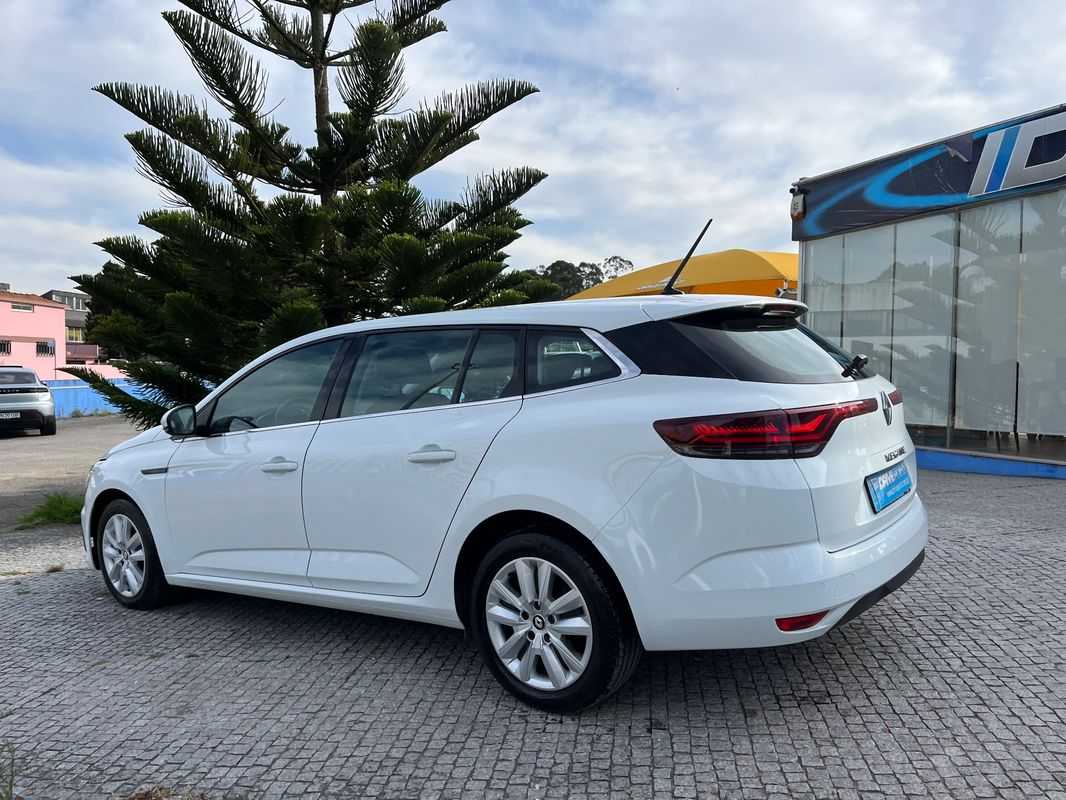 renault-megane-sport-tourer-2023-diesel-1461cc