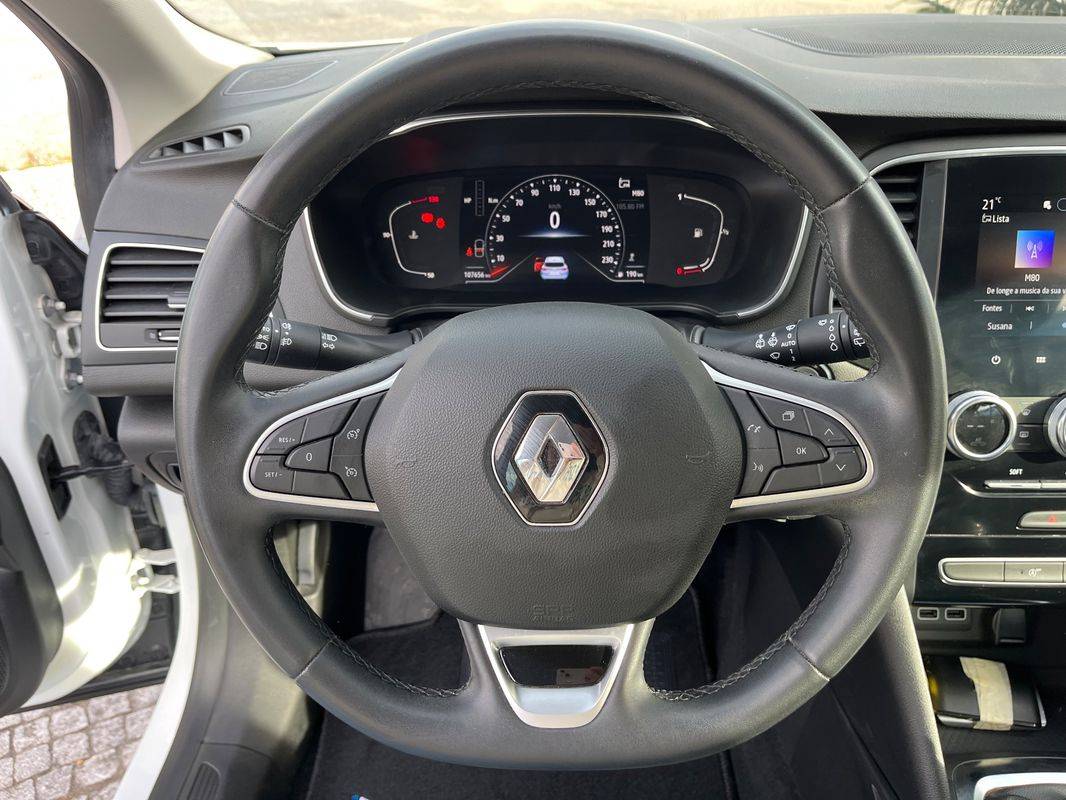 renault-megane-sport-tourer-2023-diesel-1461cc