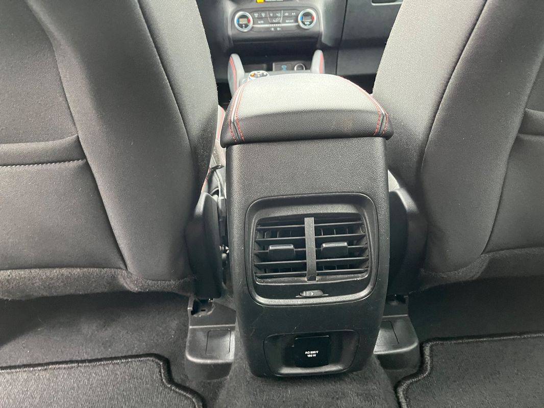 ford-kuga-2022-hibrido-a-gasolina-2488cc