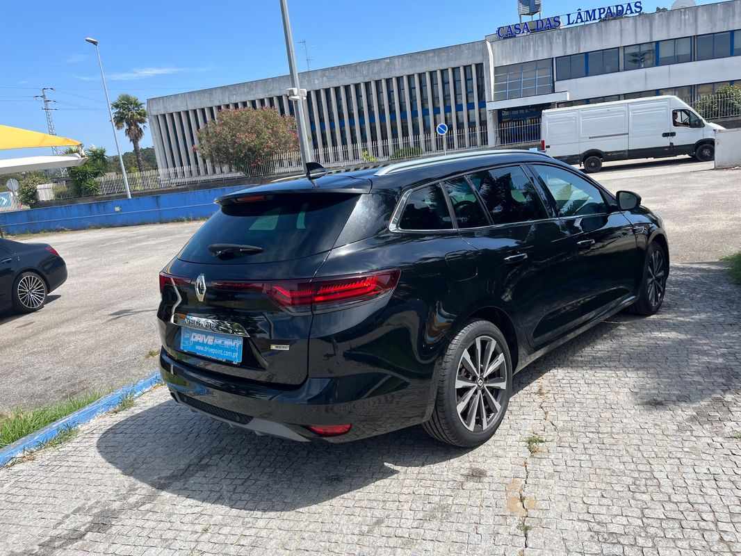 renault-megane-sport-tourer-2022-diesel-1461cc