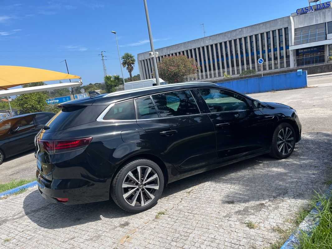 renault-megane-sport-tourer-2022-diesel-1461cc