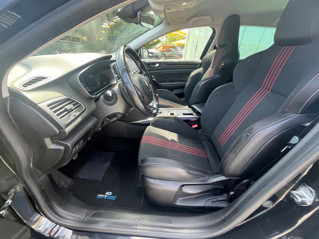 renault-megane-sport-tourer-2022-diesel-1461cc