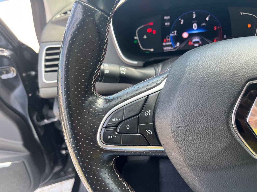 renault-megane-sport-tourer-2022-diesel-1461cc