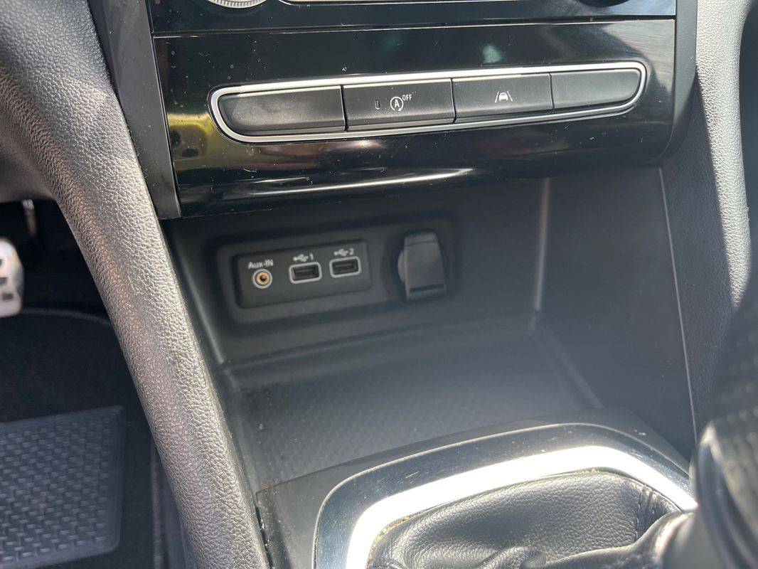 renault-megane-sport-tourer-2022-diesel-1461cc