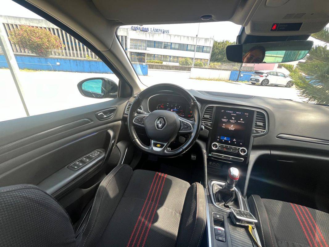 renault-megane-sport-tourer-2022-diesel-1461cc