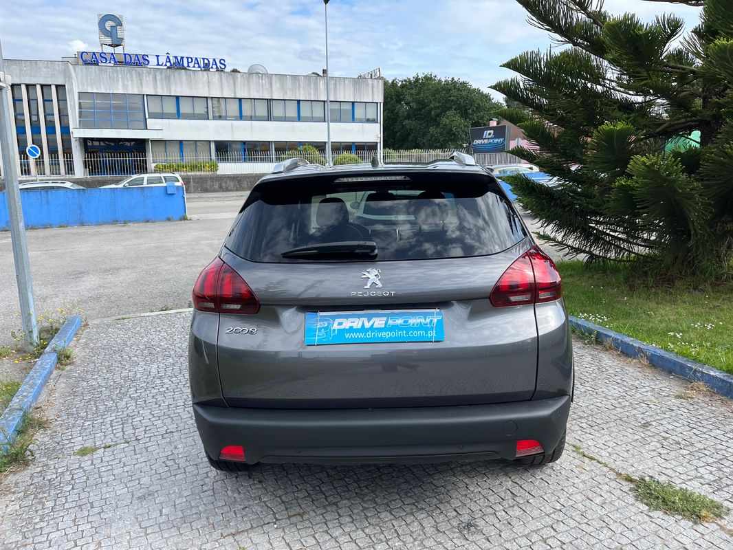 peugeot-2008-2019-diesel-1499cc