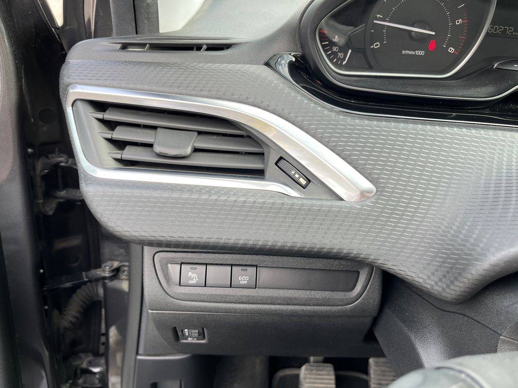 peugeot-2008-2019-diesel-1499cc