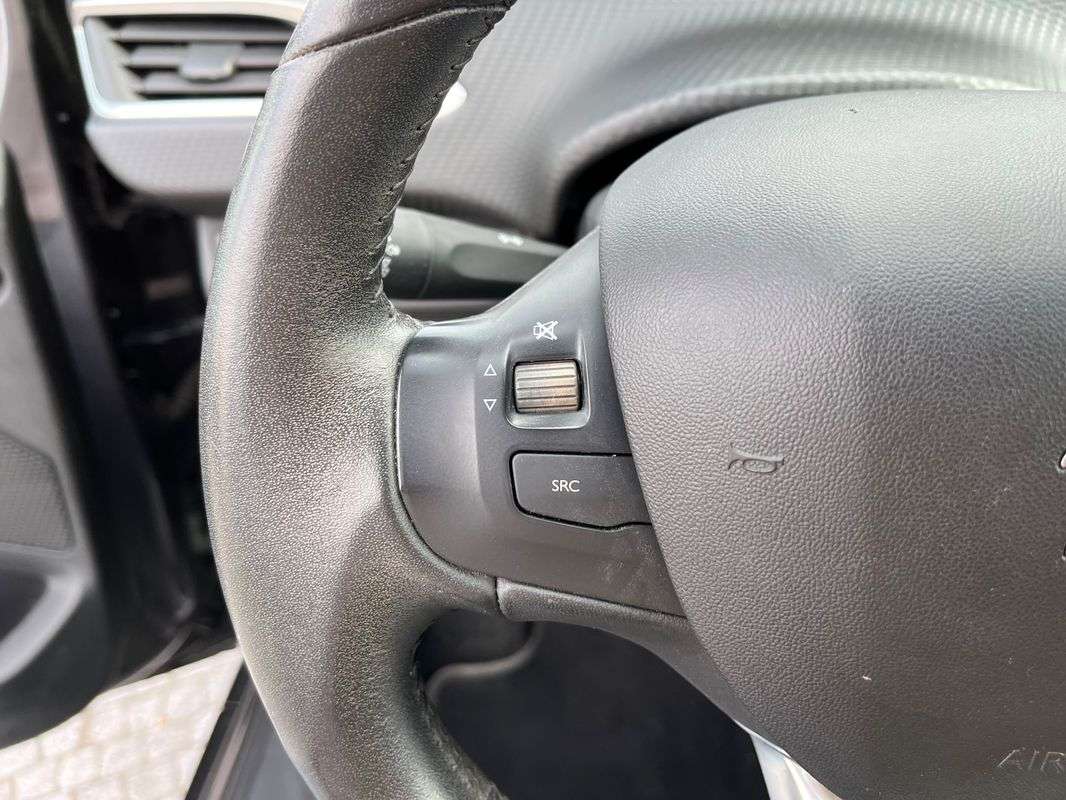 peugeot-2008-2019-diesel-1499cc