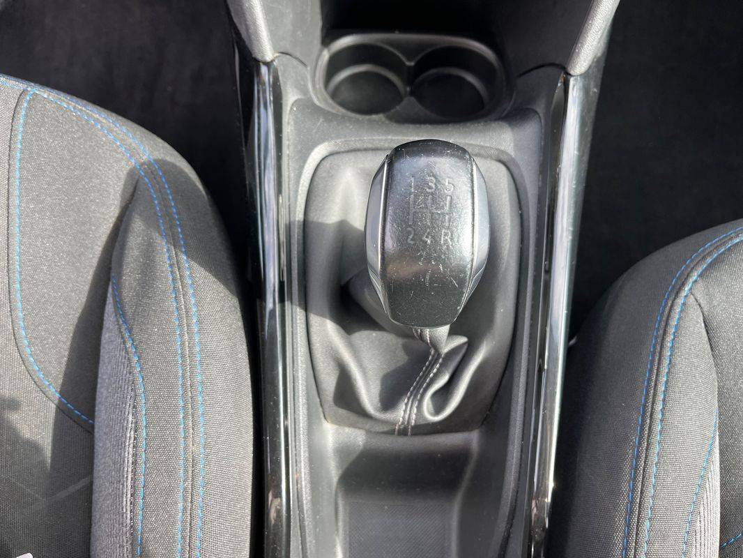 peugeot-2008-2019-diesel-1499cc
