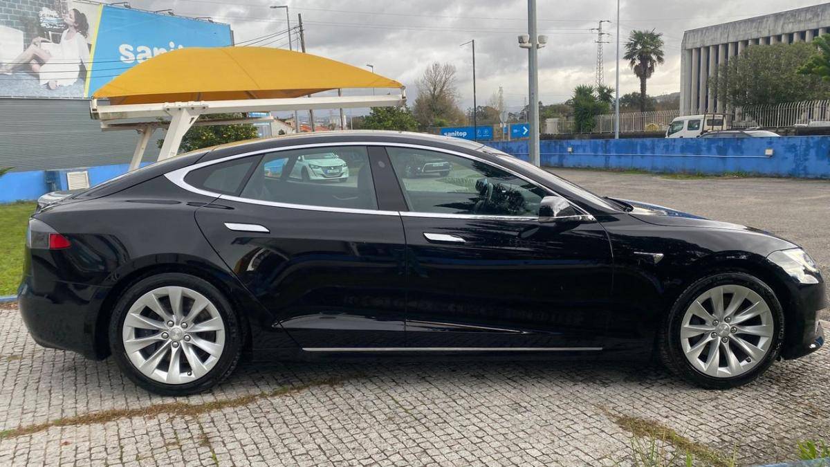 tesla-model-s-2019-eletrico-0cc