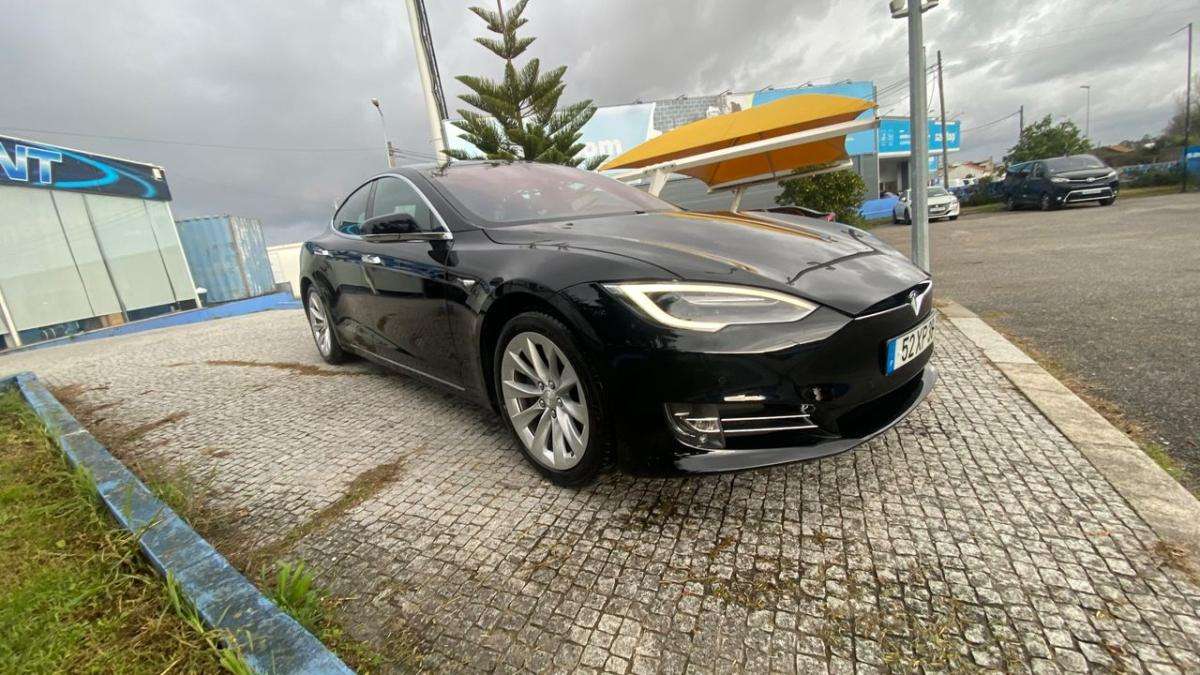 tesla-model-s-2019-eletrico-0cc