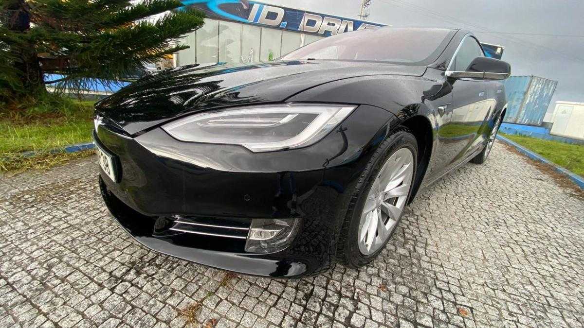 tesla-model-s-2019-eletrico-0cc