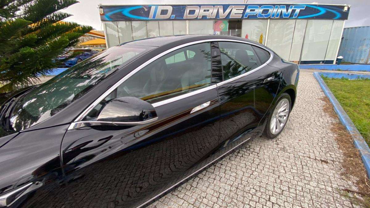tesla-model-s-2019-eletrico-0cc