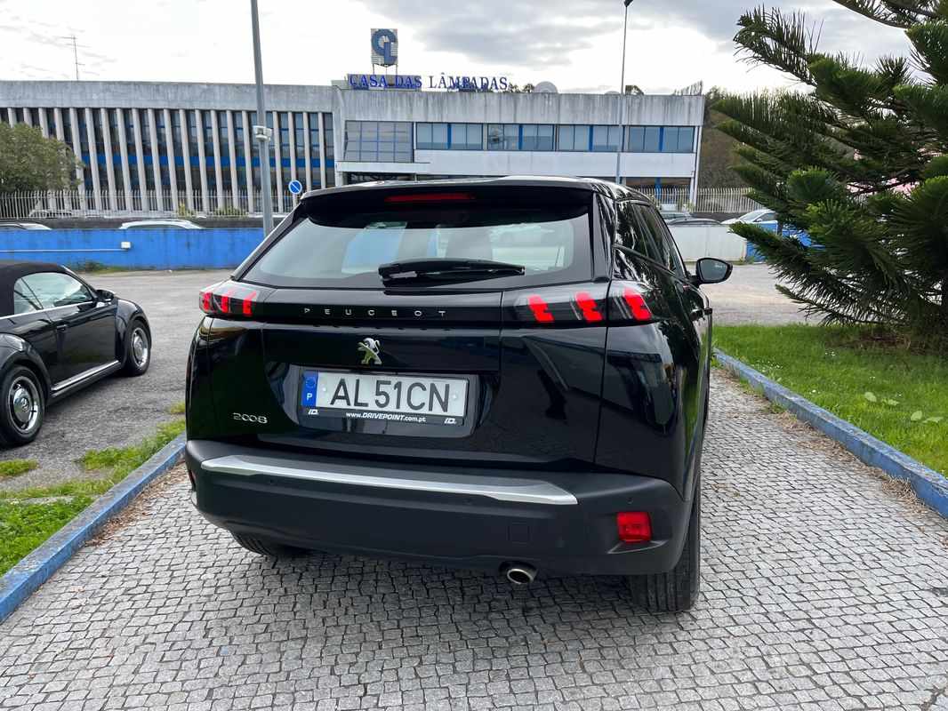 peugeot-2008-2021-diesel-1499cc