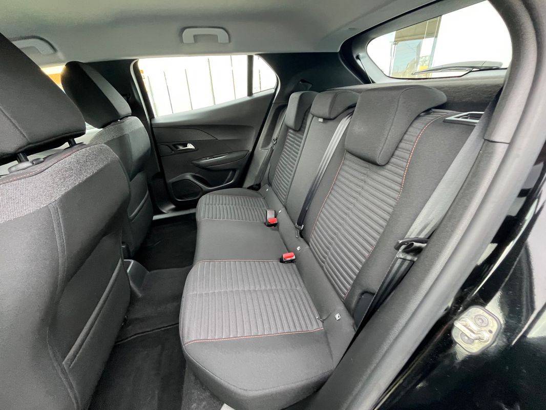 peugeot-2008-2021-diesel-1499cc