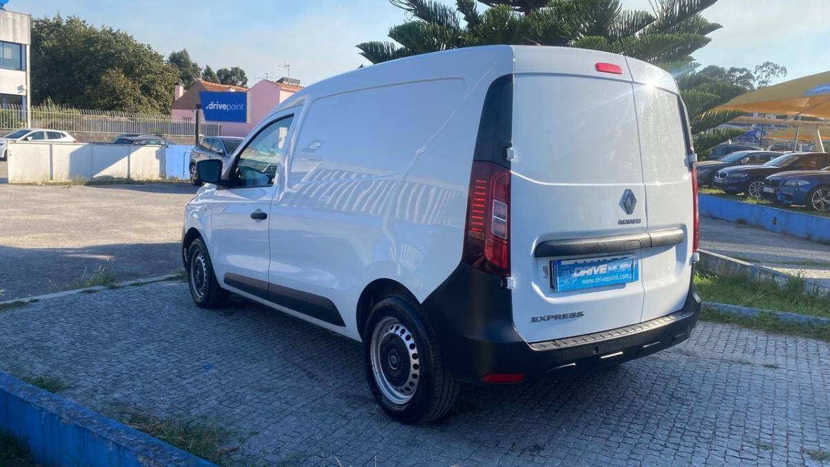 renault-express-2023-diesel-1461cc