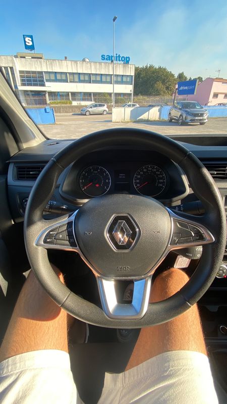 renault-express-2023-diesel-1461cc