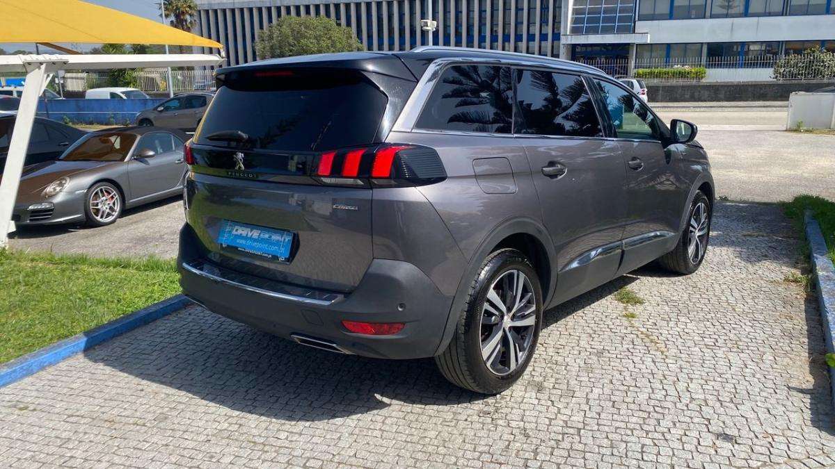peugeot-5008-2020-diesel-1499cc