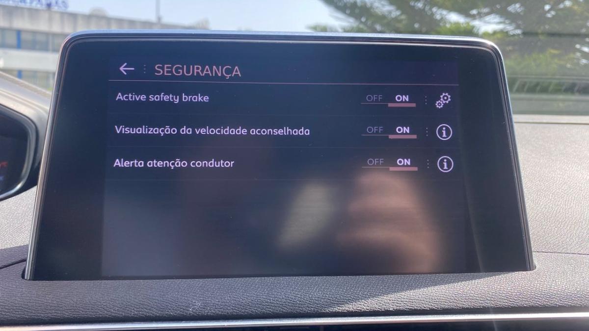 peugeot-5008-2020-diesel-1499cc