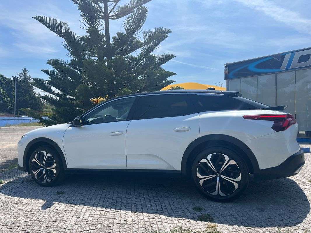 citroen-c5-2023-gasolina-1199cc