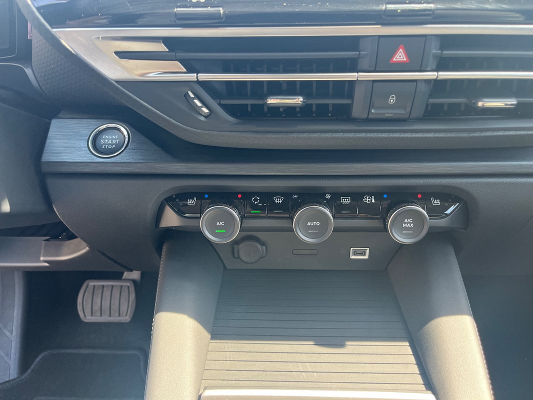 citroen-c5-2023-gasolina-1199cc